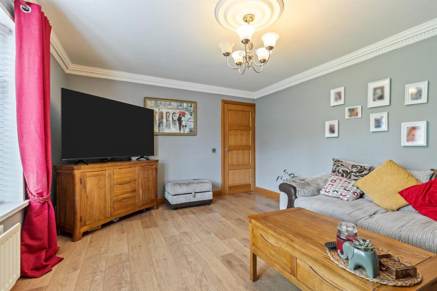 14 Teeling Grove