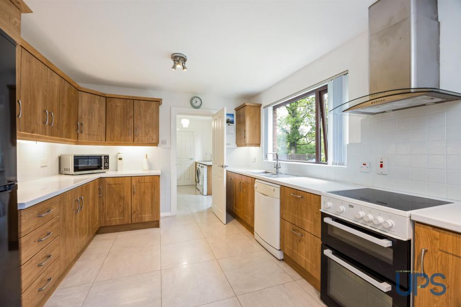 15 Glenoak Grange