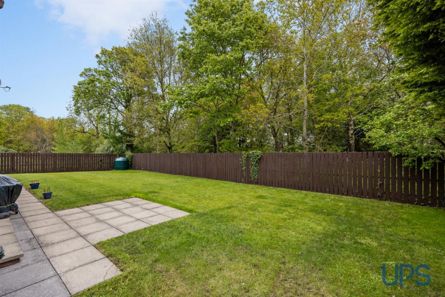 15 Glenoak Grange