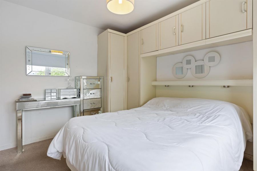 24 Dermott Hill Road