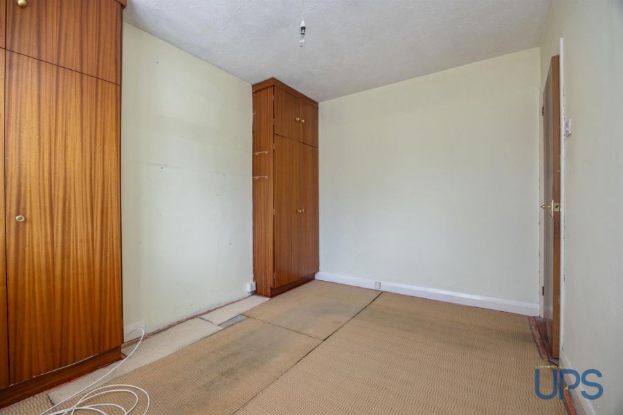 83 Sunnyhill Park