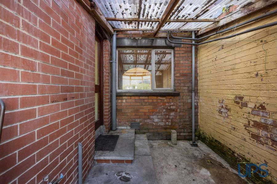 83 Sunnyhill Park