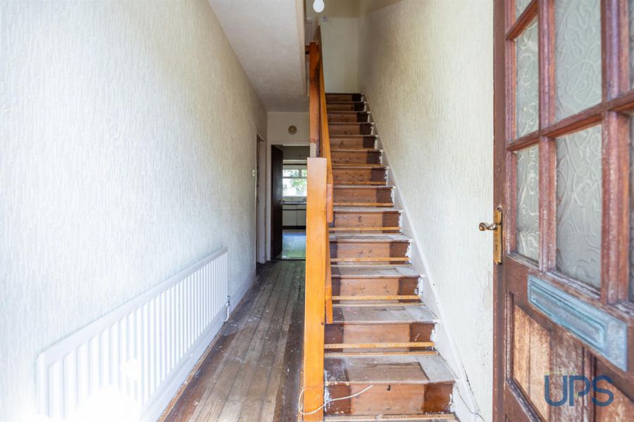 83 Sunnyhill Park