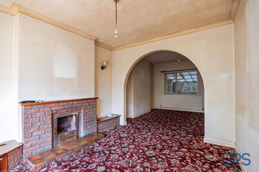 83 Sunnyhill Park