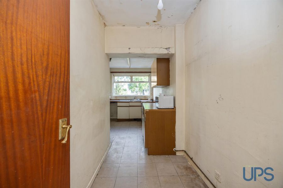 83 Sunnyhill Park
