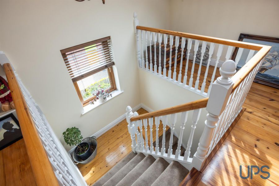 18B Glen Road
