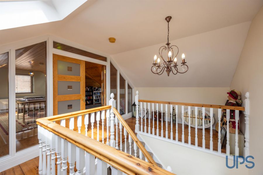 18B Glen Road