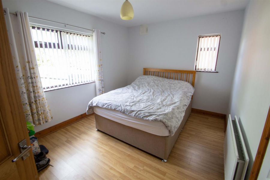 Apt, 190 Bingnian Drive