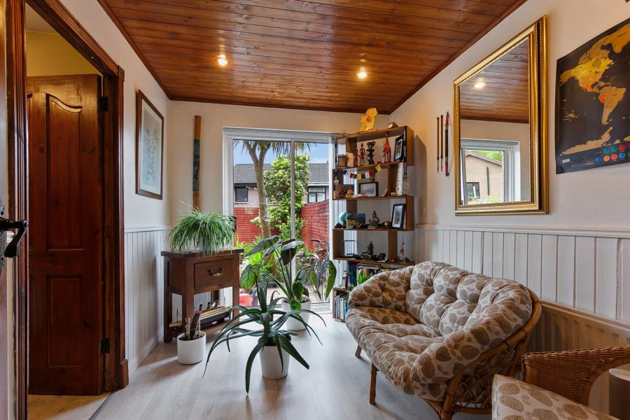 63 Hazelwood Avenue