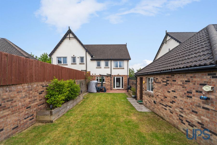 21 Lagmore View Way