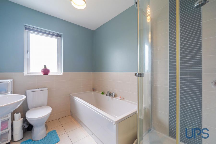 21 Lagmore View Way