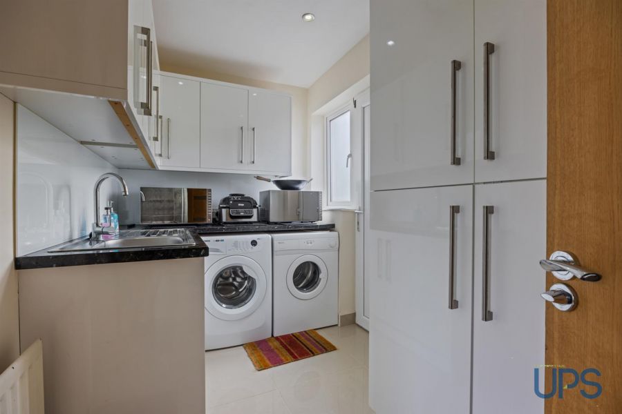 5 Corbally Road