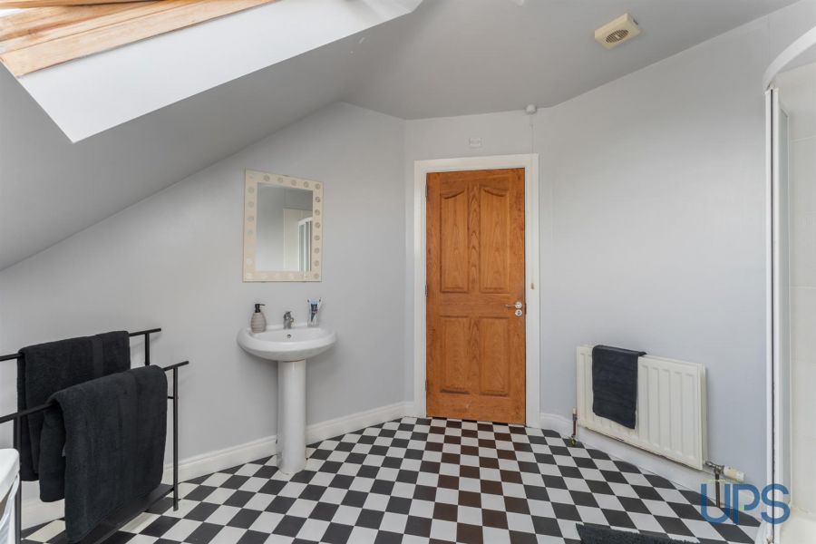2C Hillhead Road