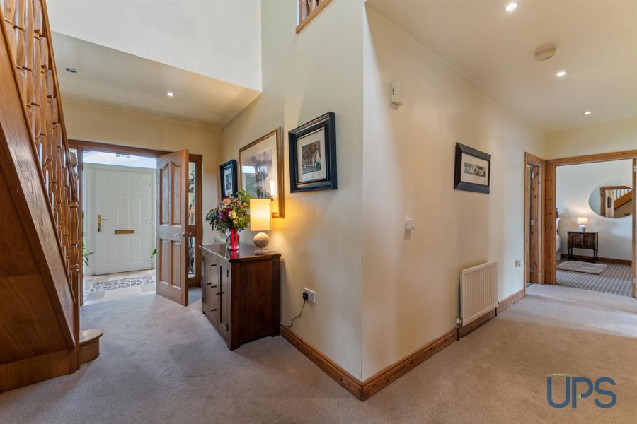 2C Hillhead Road