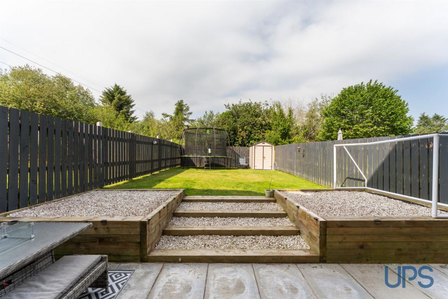 76 Lagmore View Road