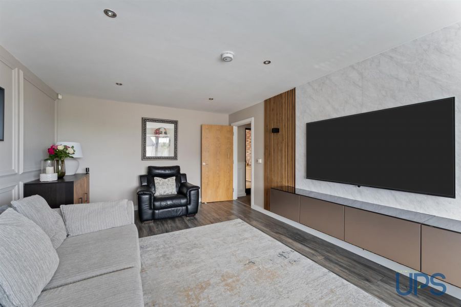 76 Lagmore View Road