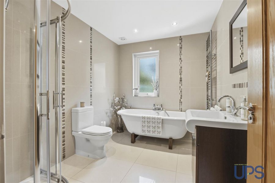 31 Quarterland Road