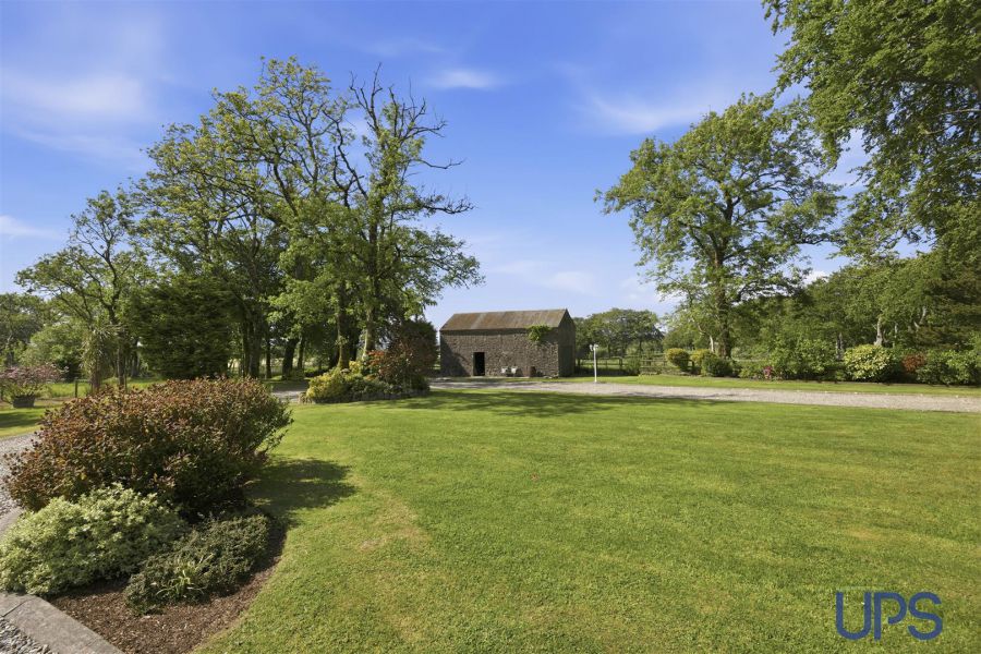 31 Quarterland Road