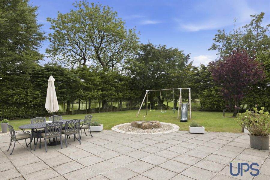 31 Quarterland Road