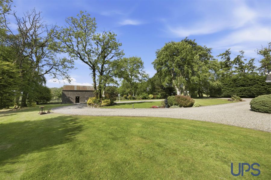 31 Quarterland Road