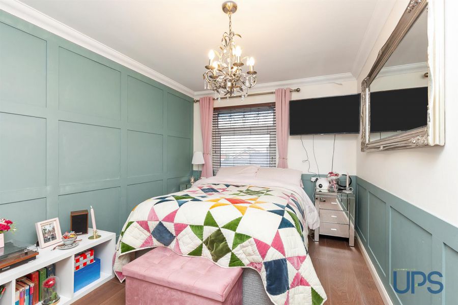 5 Kilmore Close