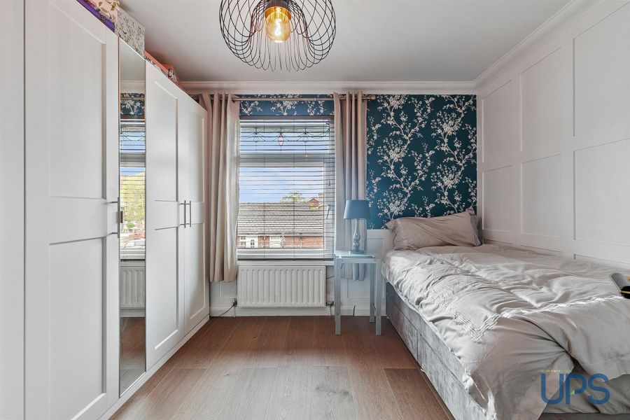 5 Kilmore Close