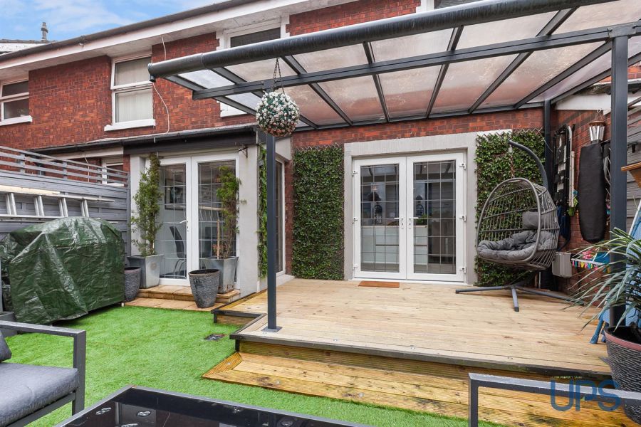 5 Kilmore Close