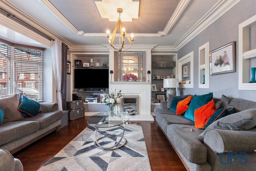 5 Kilmore Close
