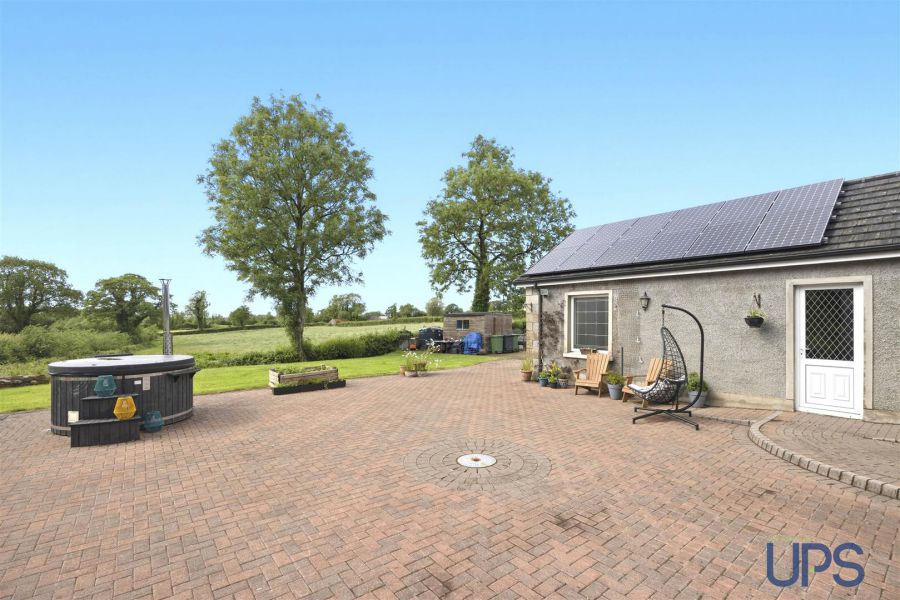 3 Lower Road