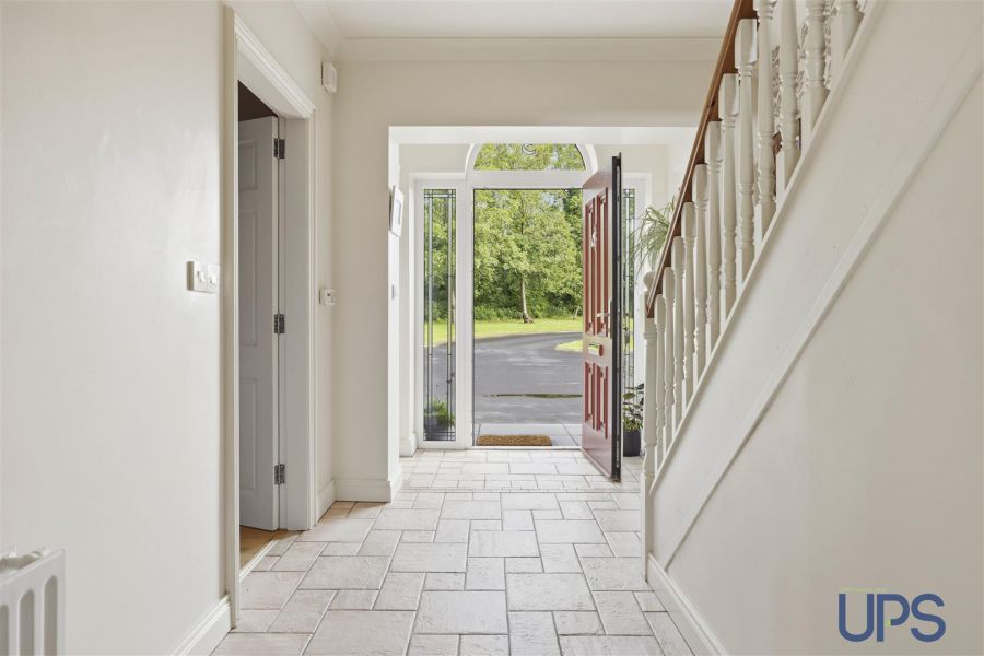 3 Lower Road