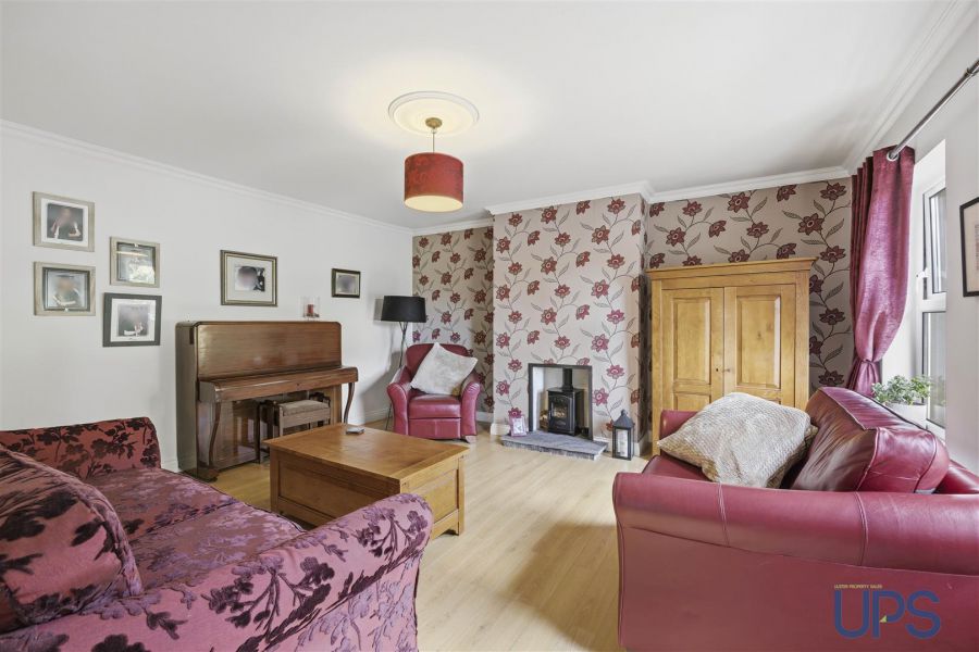 3 Lower Road
