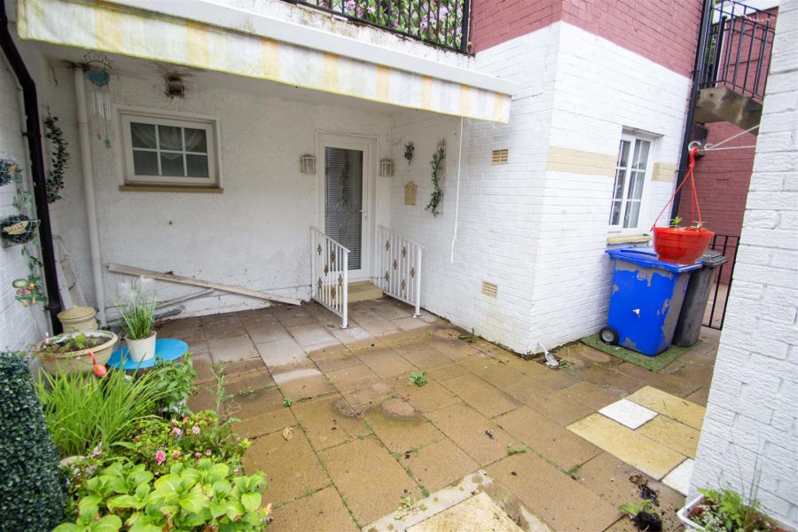 10 Culmore Gardens