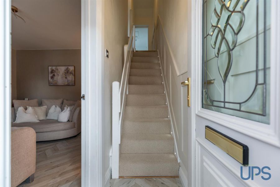 110 Whiterock Gardens