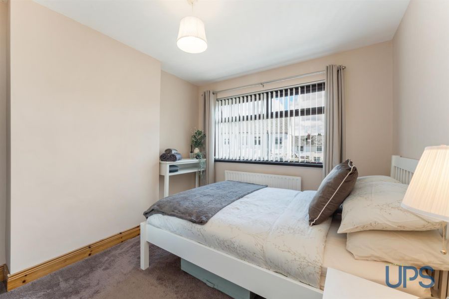 73 Sunnyhill Park