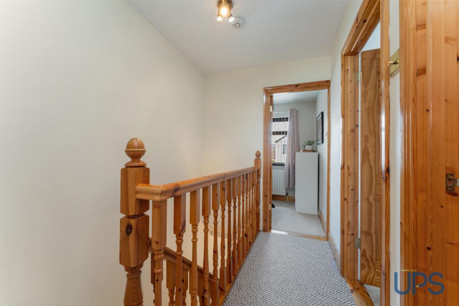 73 Sunnyhill Park
