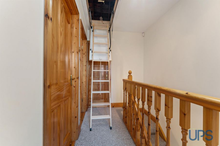 73 Sunnyhill Park