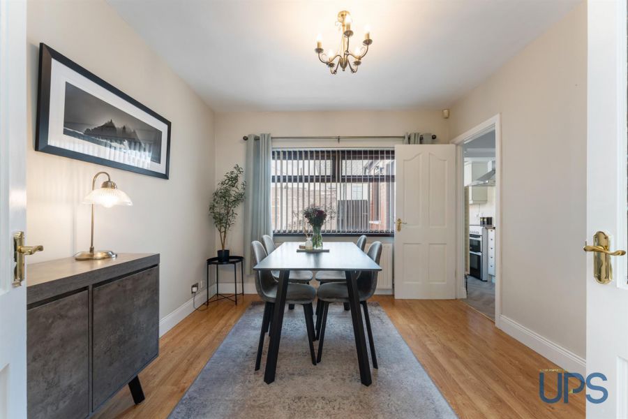 73 Sunnyhill Park