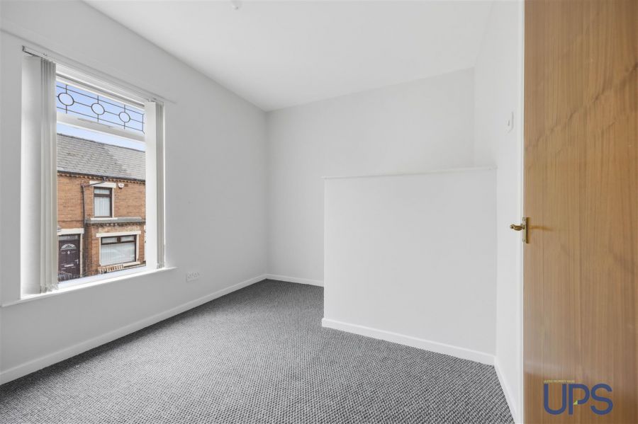 16 Islandbawn Street