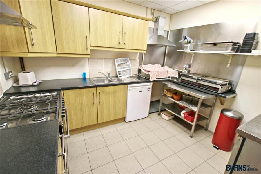 Sperrin Fun Farm, Yard & Commercial Premises At 574A Glenshane Road