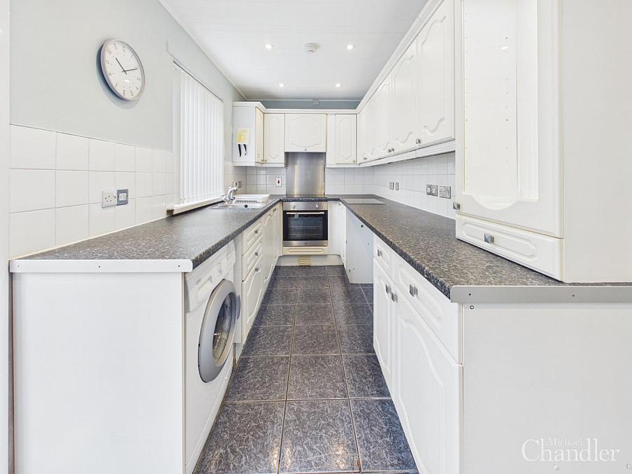40 Dunraven Park