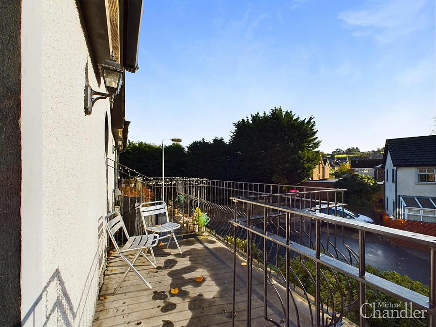 6 Gortland Mews