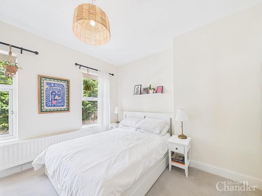 10 Carolan Road