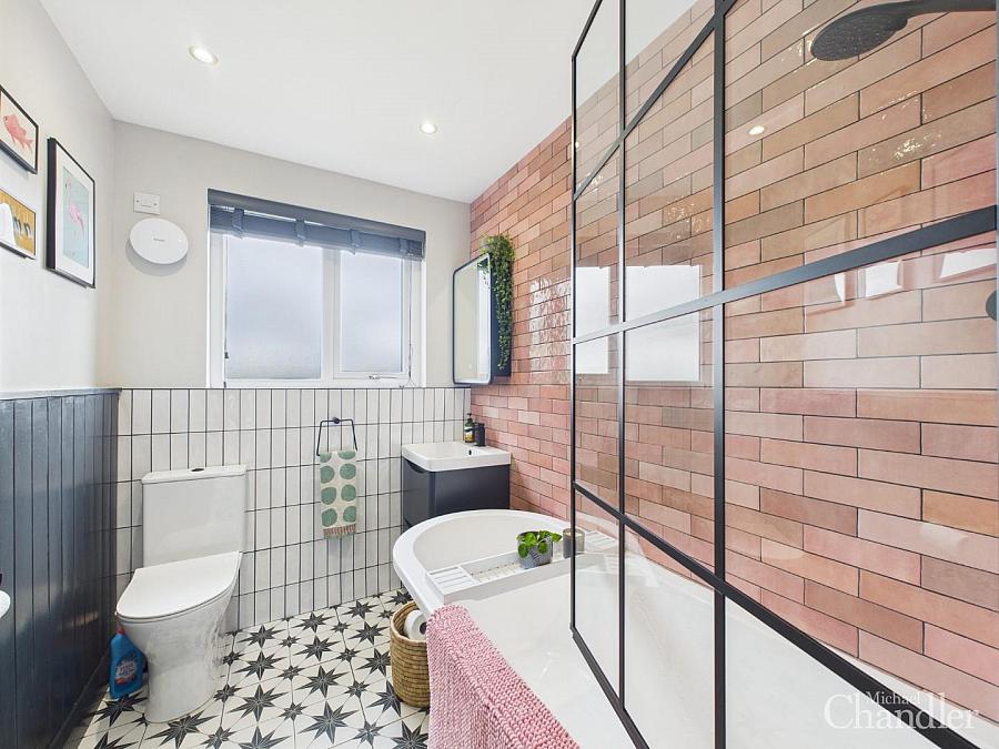 10 Burnside Park