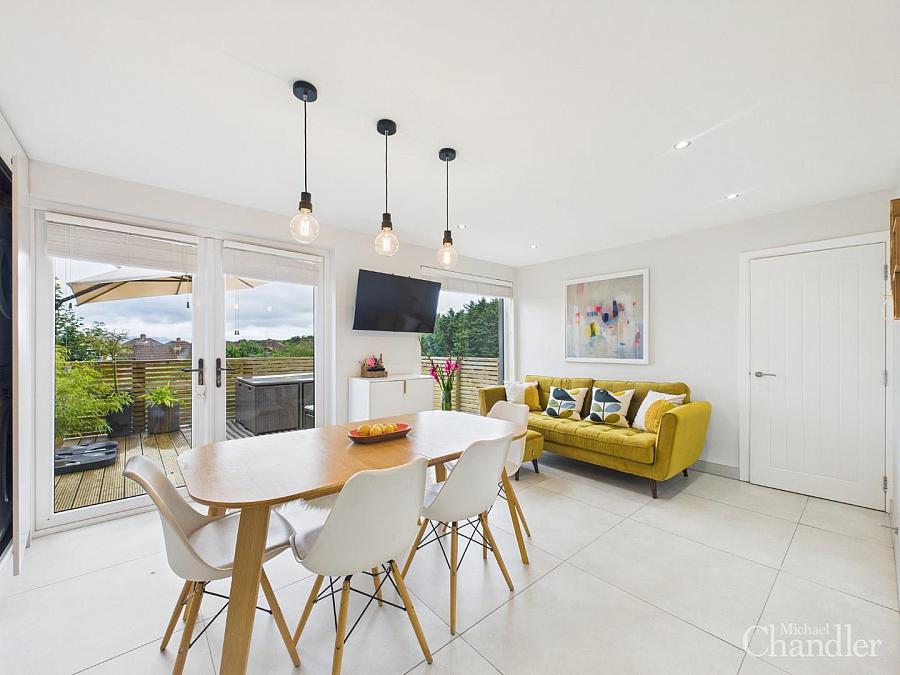 10 Burnside Park