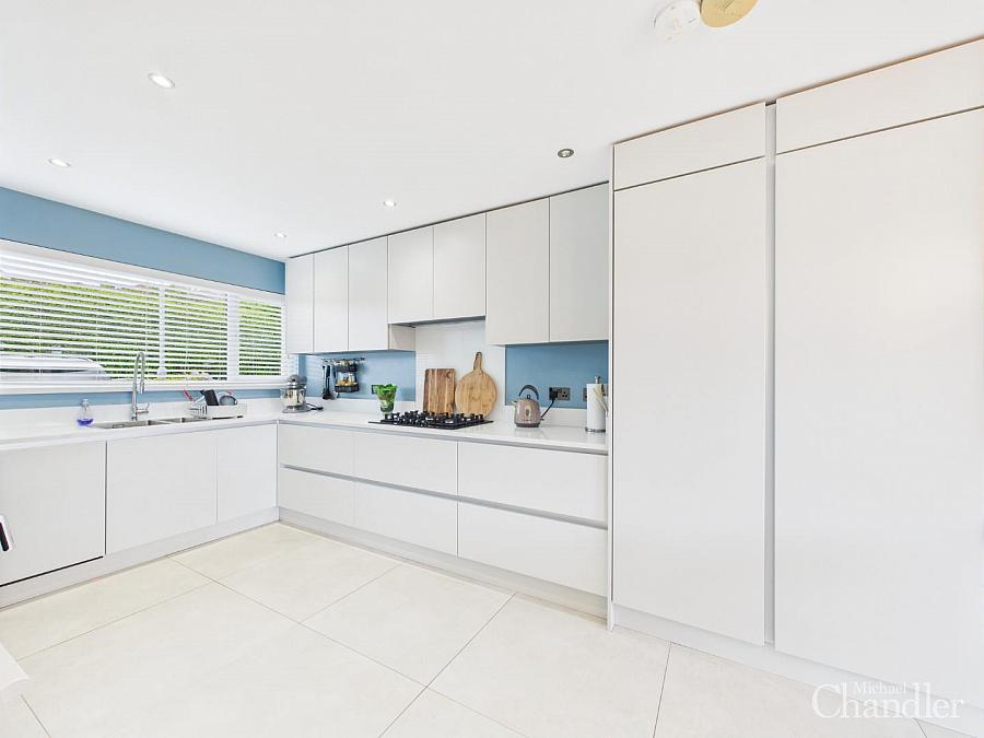 10 Burnside Park