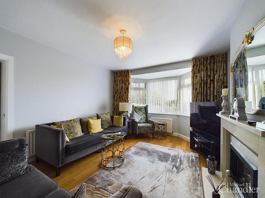 19 Ballynahinch Road