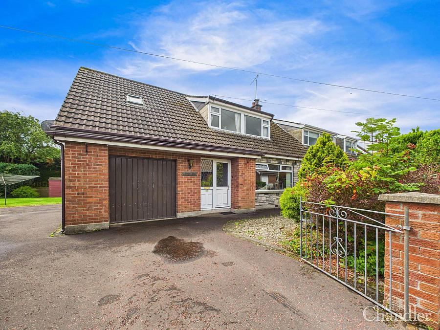 40 Blenheim Park