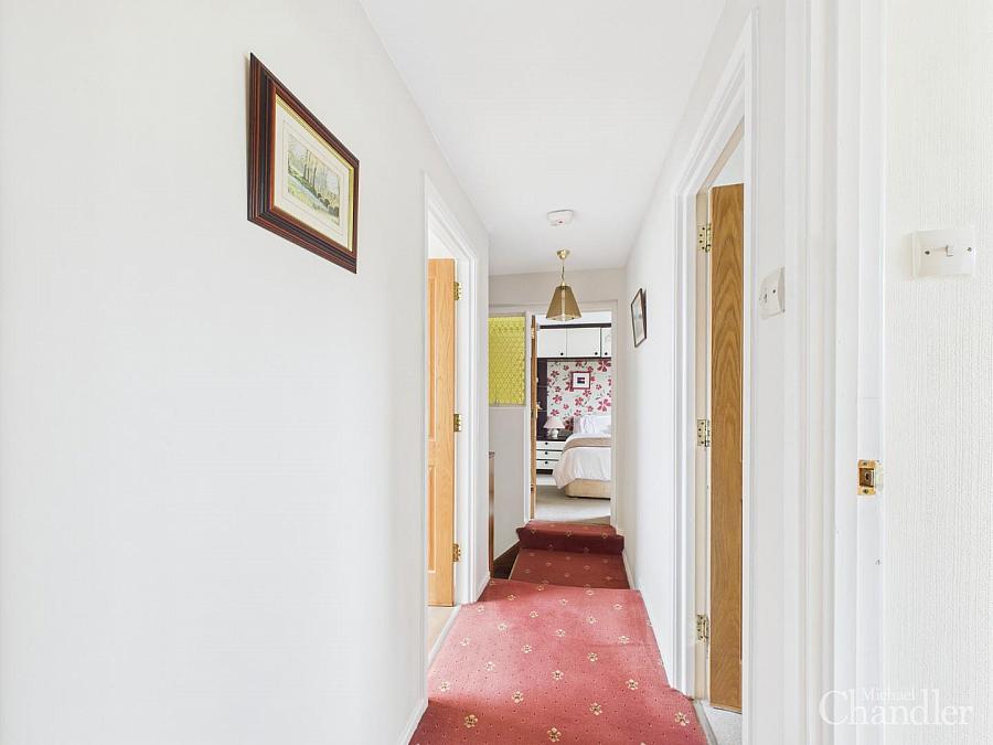 40 Blenheim Park