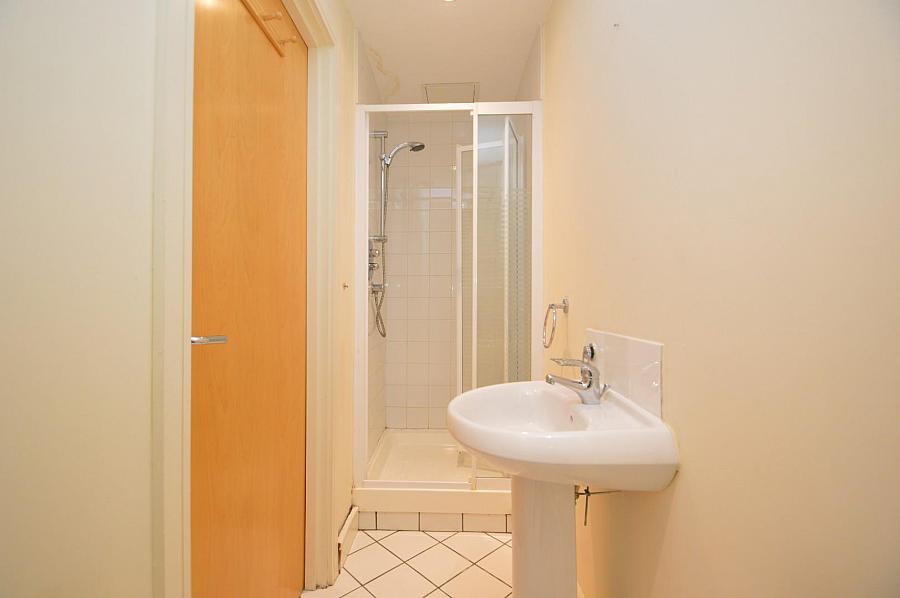 Apt 301 Park Avenue