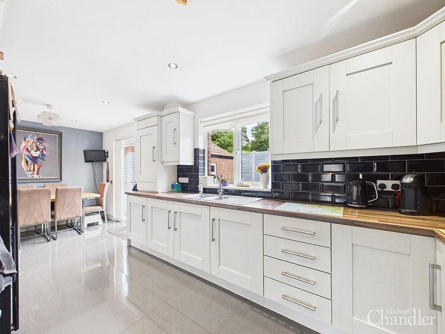 47 Winchester Road
